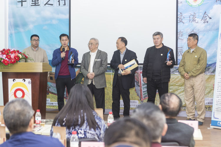 不忘初心，牢記使命；聲學(xué)興農(nóng)...